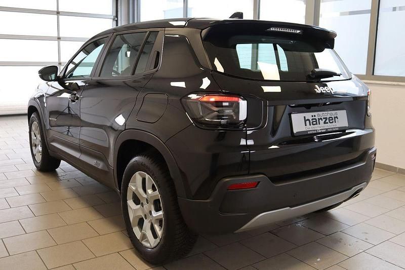 Gebraucht Jeep Avenger Altitude 101 PS (74 kW) 2024 Schwarz SUV