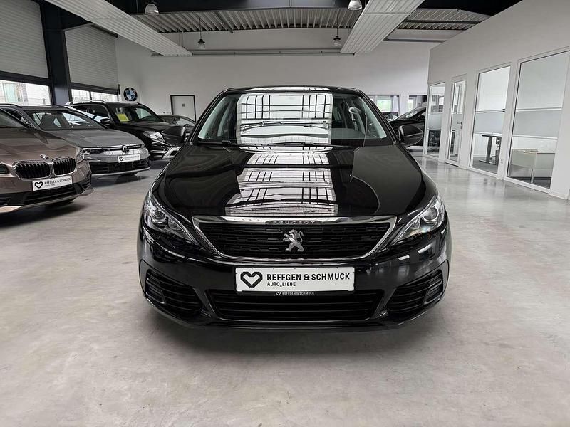 Gebraucht Peugeot 308 SW Access 110 PS (80 kW) 2019 Schwarz Kombi