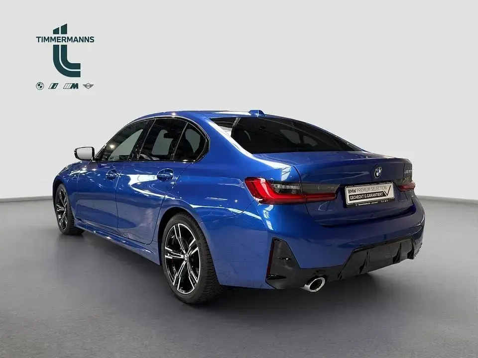Gebraucht BMW 320 M Sport 184 PS (135 kW) 2024 Blau Limousine