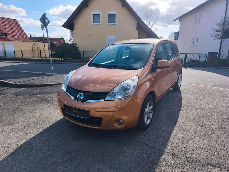 Gebraucht Nissan Note Visia 88 PS (64 kW) 2009 Gold Kleinwagen