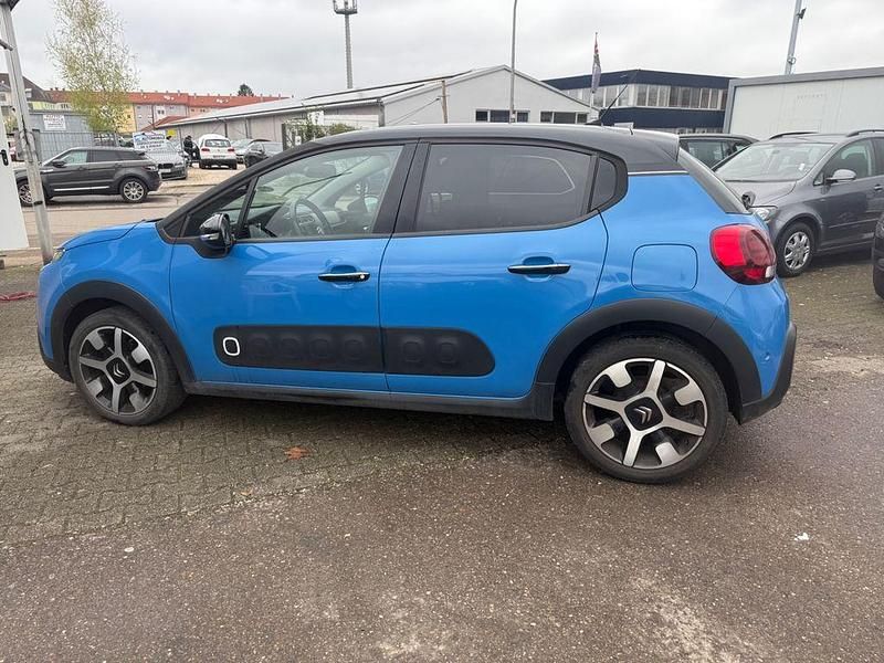 Gebraucht Citroën C3 Shine 82 PS (60 kW) 2018 Blau Kleinwagen