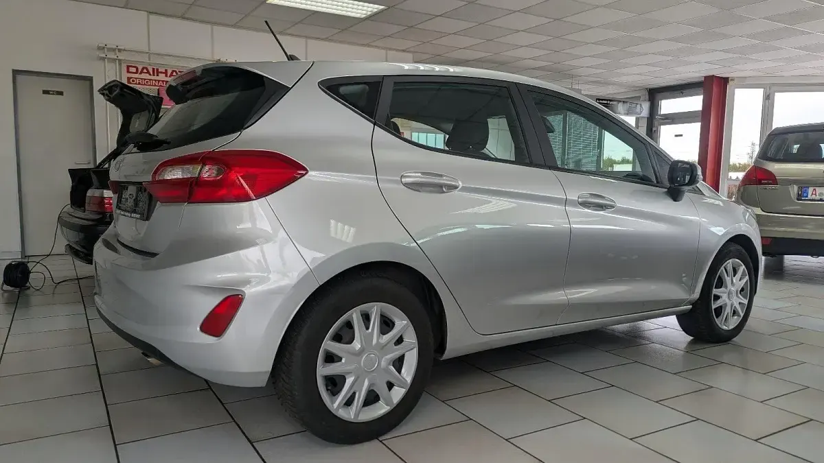 Gebraucht Ford Fiesta 125 PS (91 kW) 2021 Silber Kleinwagen