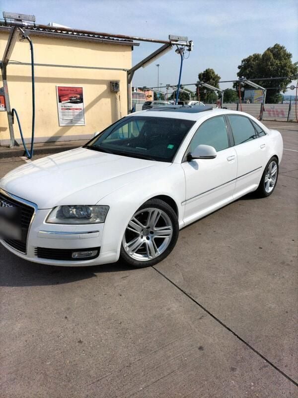 Weiß Gebraucht 2009 Audi A8 Limousine | 7.200 € (Guter Preis) - Bild 1/4