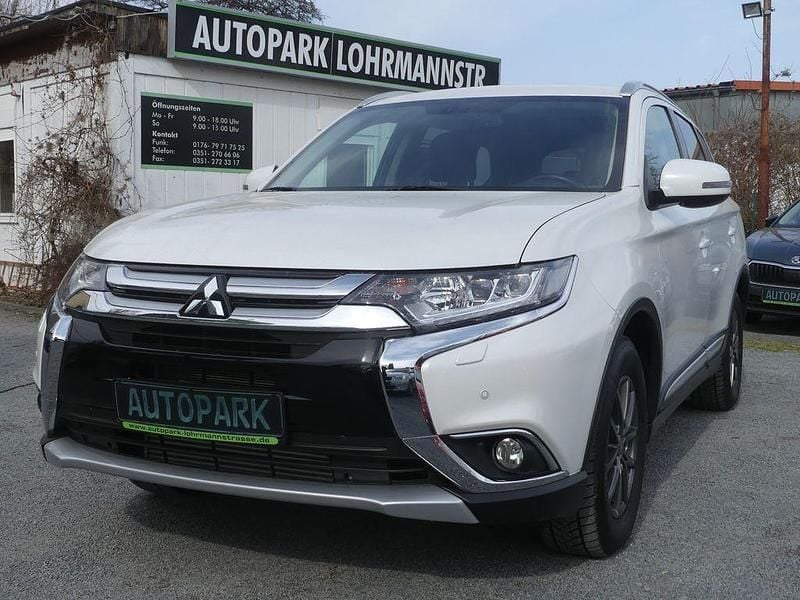 Gebraucht Mitsubishi Outlander Diamant Edition 150 PS (110 kW) 2017 Weiß SUV