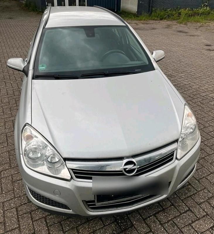 Silber Gebraucht 2009 Opel Astra Kombi | 650 € (Superpreis) - Bild 1/4
