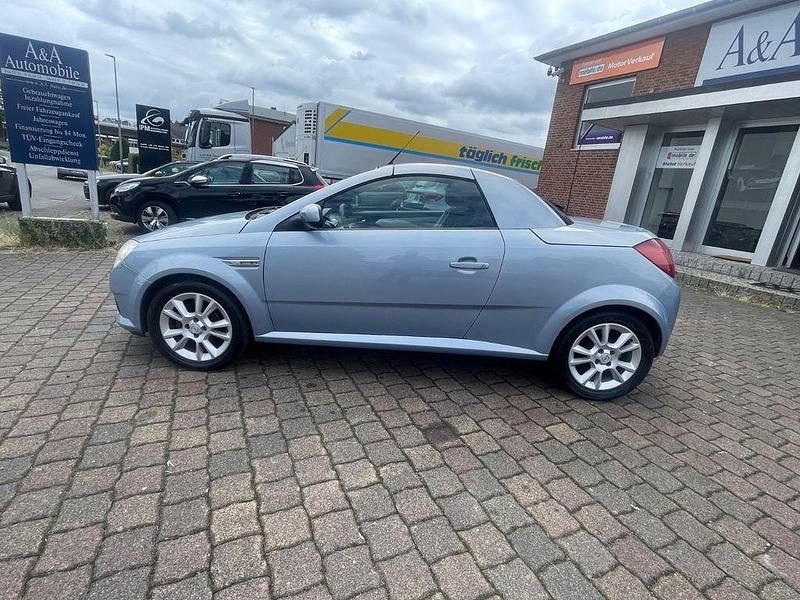 Gebraucht Opel Tigra Edition 90 PS (66 kW) 2007 Blau Cabrio
