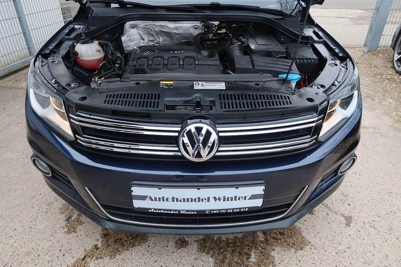 Gebraucht VW Tiguan LOUNGE 150 PS (110 kW) 2015 Blau SUV