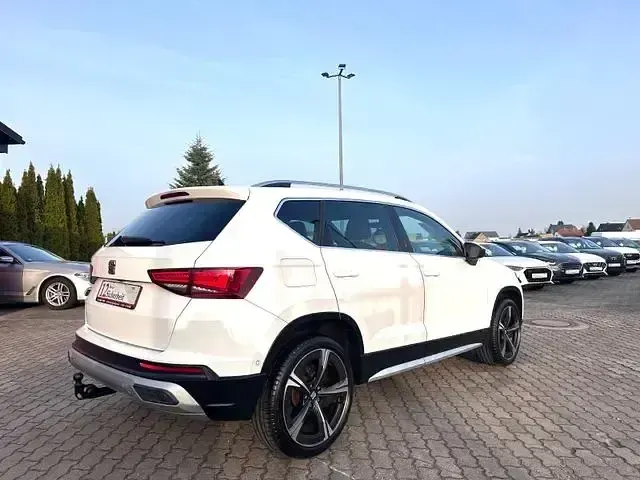 Gebraucht Seat Ateca Xperience 150 PS (110 kW) 2022 Weiß SUV