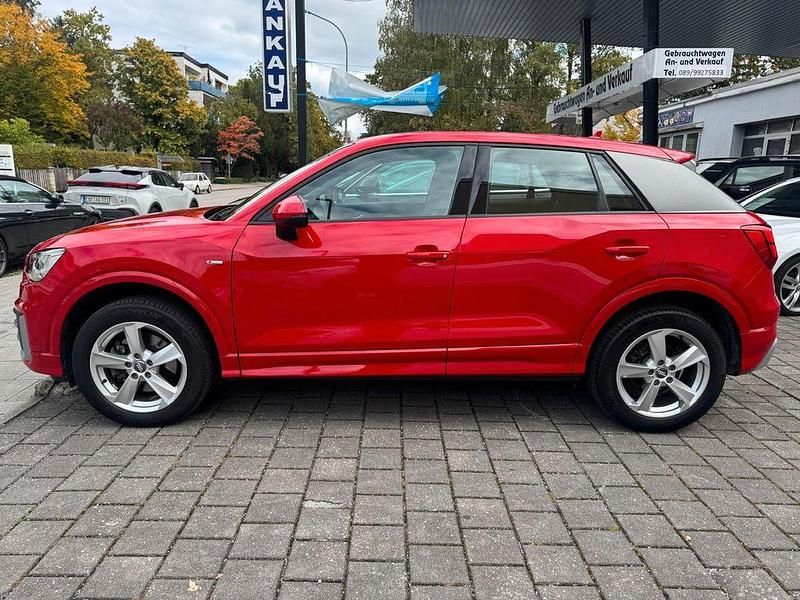 Gebraucht Audi Q2 S-Line 150 PS (110 kW) 2017 Tangorot SUV