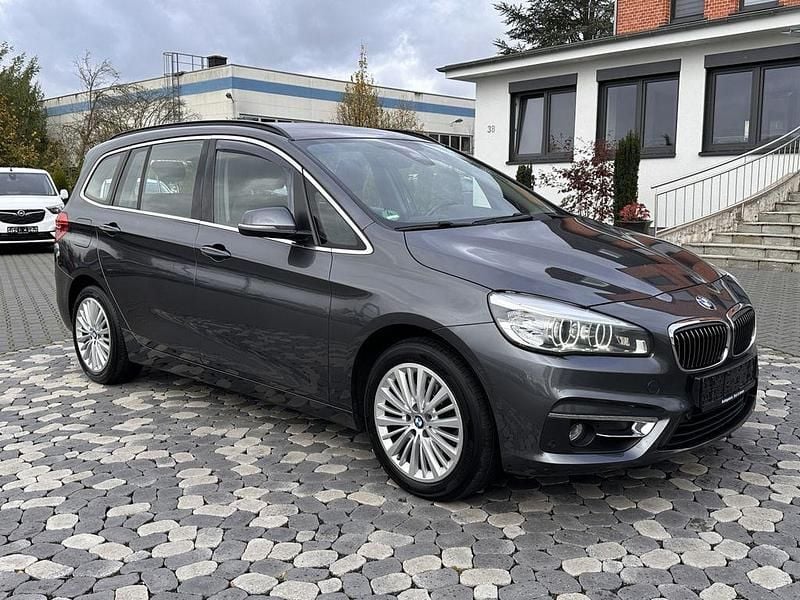 Gebraucht BMW 220 Luxury Line 190 PS (139 kW) 2015 Weiß Van / Kleinbus