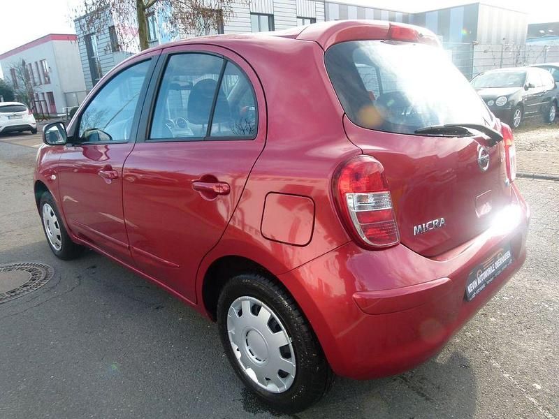 Gebraucht Nissan Micra Acenta 80 PS (58 kW) 2011 Rot Kleinwagen