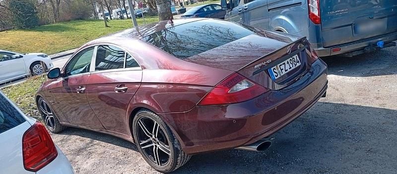 Gebraucht Mercedes CLS350 292 PS (214 kW) 2007 Rot Coupé