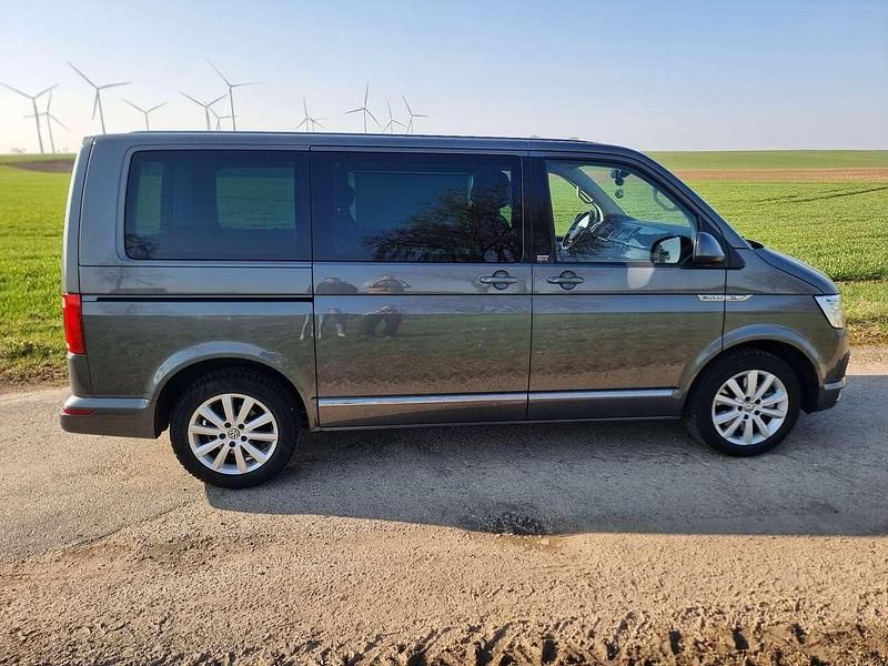 Gebraucht VW Multivan Generation Six 199 PS (146 kW) 2019 Grau Van / Kleinbus