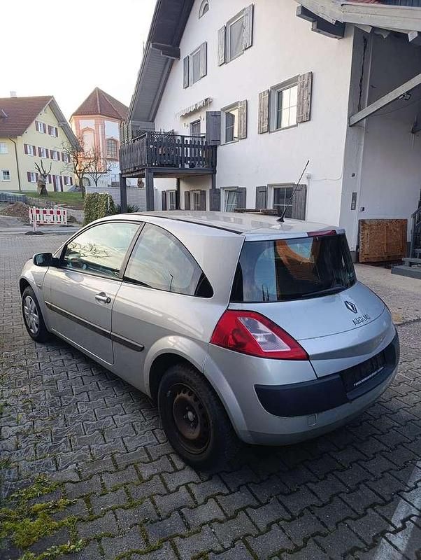 Gebraucht Renault Mégane II 111 PS (81 kW) 2006 Grau Limousine