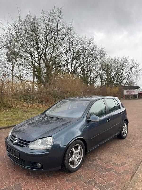 Gebraucht VW Golf V 140 PS (102 kW) 2006 Blau Kleinwagen