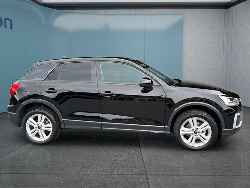 Gebraucht Audi Q2 116 PS (85 kW) 2024 Schwarz SUV
