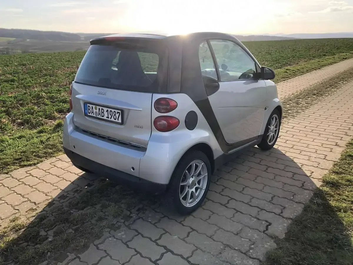 Gebraucht Smart ForTwo Coupé Pulse 71 PS (52 kW) 2009 Silber Coupé