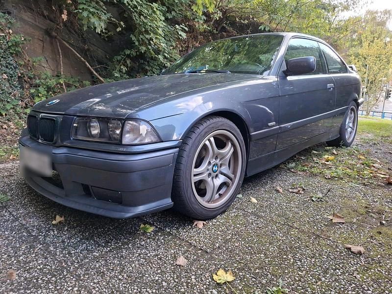 Gebraucht BMW 320 192 PS (141 kW) 1997 Grau Coupé