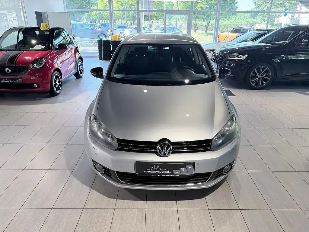 Gebraucht VW Golf VI Style 122 PS (89 kW) 2011 Silber Kleinwagen