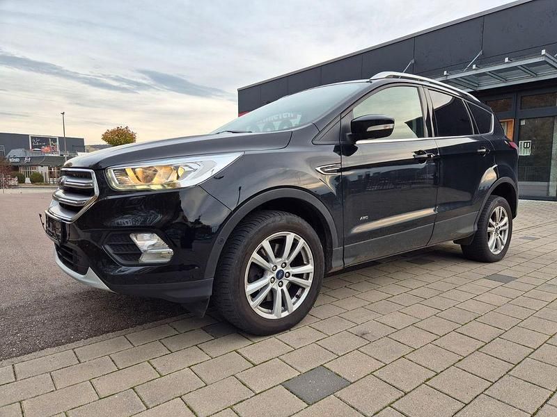 Schwarz Gebraucht 2018 Ford Kuga Cool & Connect SUV | 9.980 € - Bild 1/4