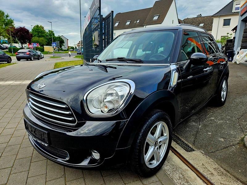 Schwarz Gebraucht 2011 Mini Cooper Countryman SUV | 7.990 € (Guter Preis) - Bild 1/4