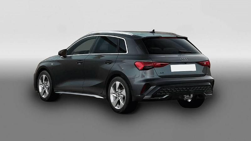 Usata Audi A3 S-Line 204 CV (150 kW) 2025 Grigio Berlina