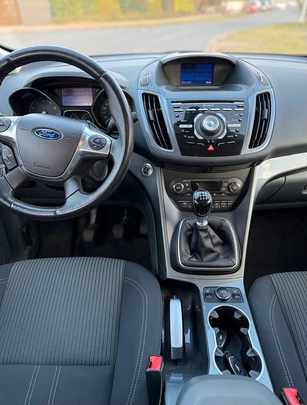 Gebraucht Ford Focus 155 PS (114 kW) 2013 Grau Kombi