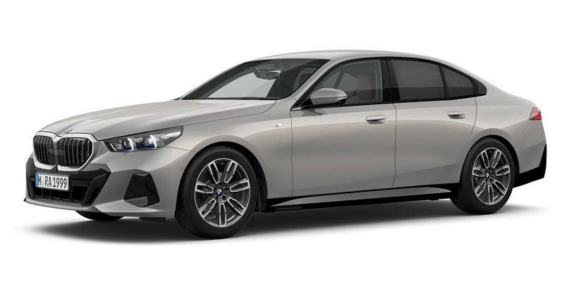 Grau Gebraucht 2025 BMW 520 Comfort Edition Limousine | 58.173 € (Etwas zu teuer) - Bild 1/4