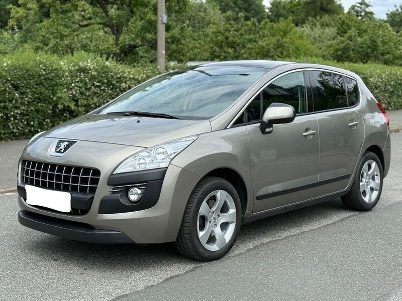 Gold Gebraucht 2010 Peugeot 3008 Platinum Limousine | 5.490 € (Guter Preis) - Bild 1/4