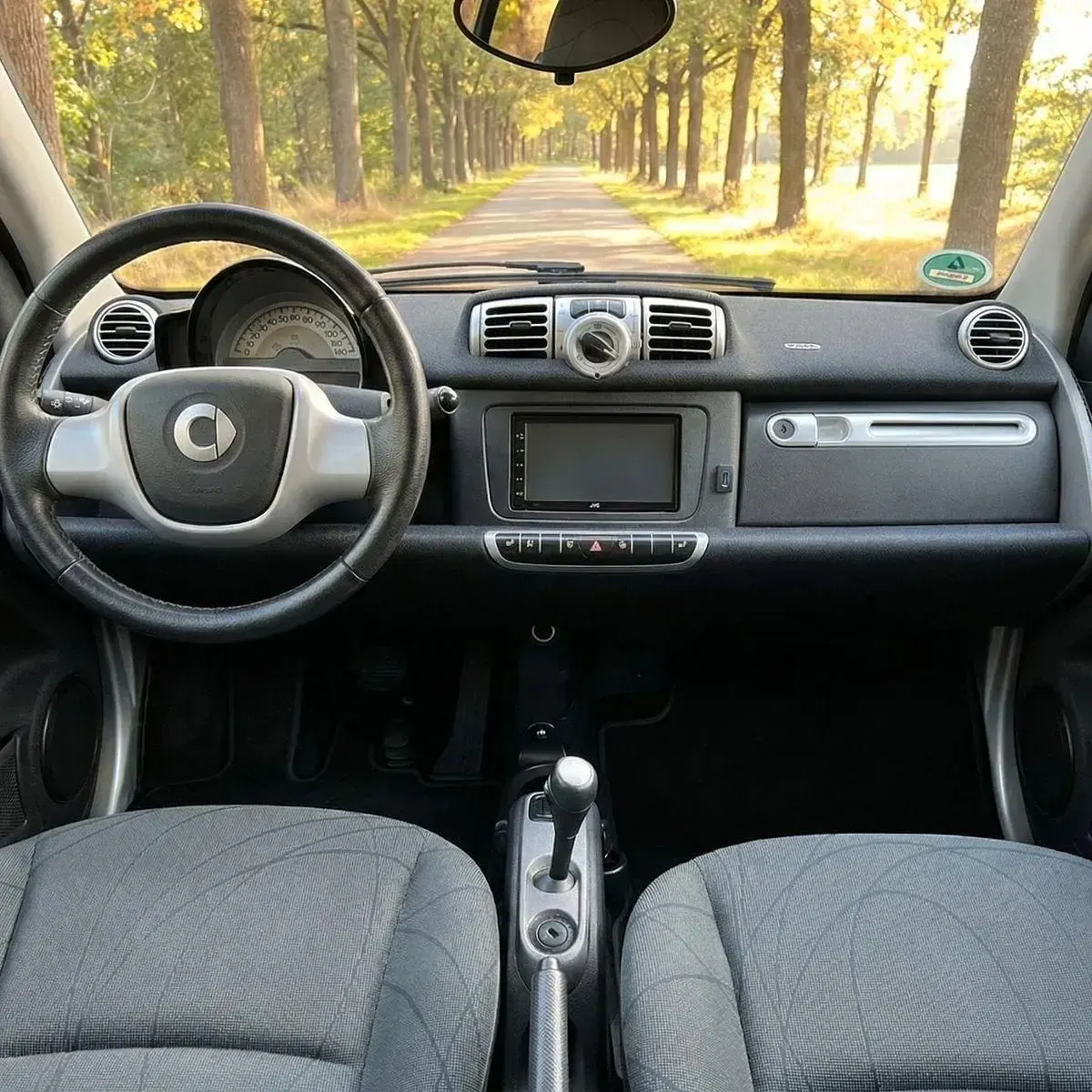 Gebraucht Smart ForTwo Coupé 84 PS (61 kW) 2011 Weiß Coupé