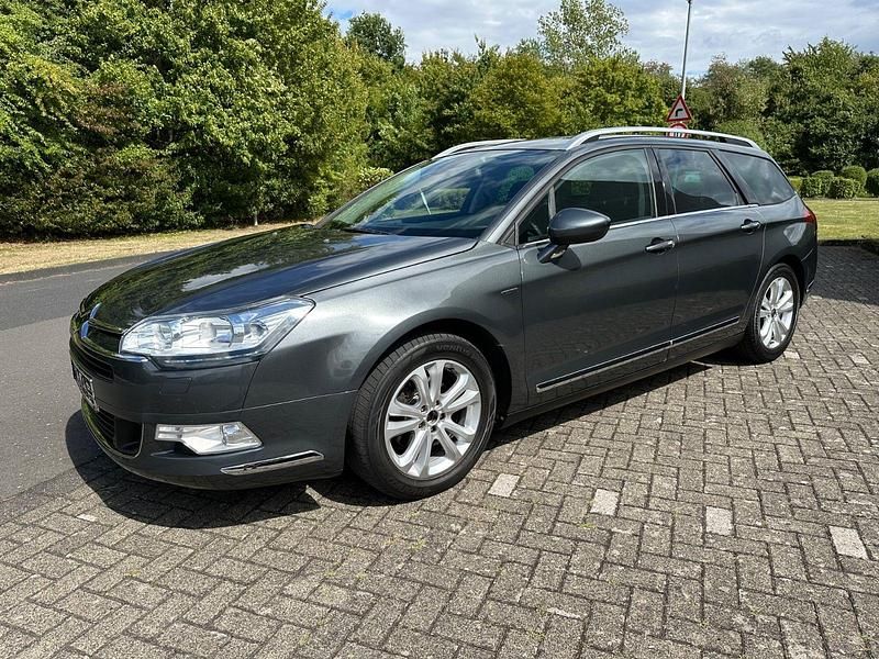 Grau Gebraucht 2014 Citroën C5 Exclusive Kombi | 7.900 € (Fairer Preis) - Bild 1/4