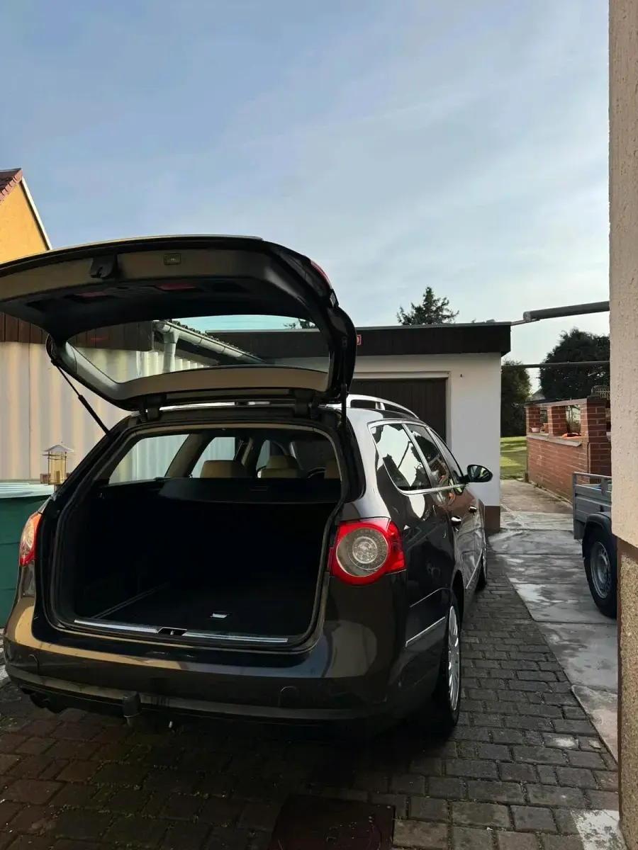 Gebraucht VW Passat 170 PS (125 kW) 2010 Braun Kombi