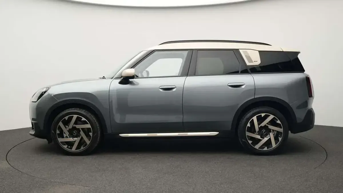 Gebraucht Mini Countryman Favoured 218 PS (160 kW) 2025 Grün SUV