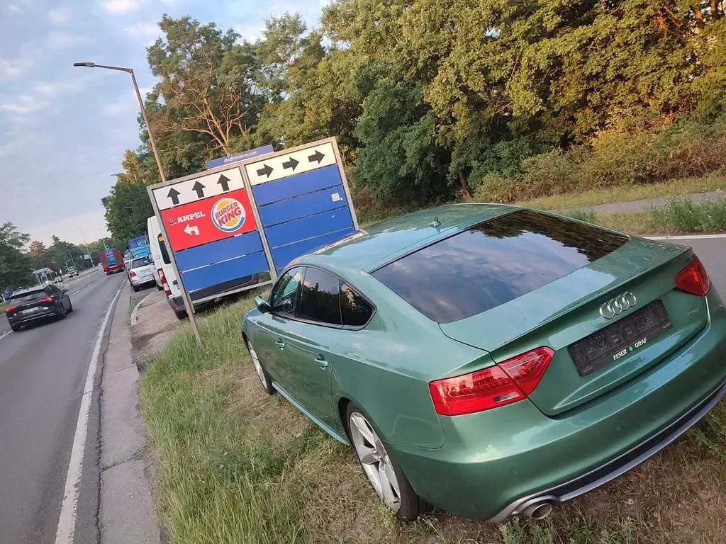 Gebraucht Audi A5 Sportback Sport 245 PS (180 kW) 2014 Grün Kleinwagen