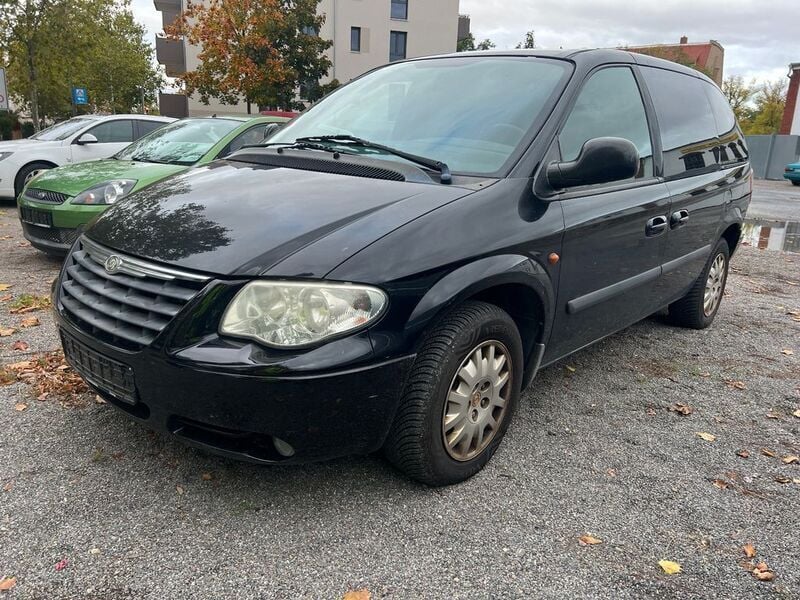 Gebraucht Chrysler Voyager 150 PS (110 kW) 2006 Schwarz Van / Kleinbus