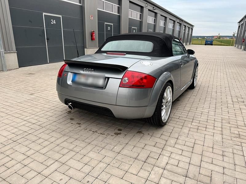 Gebraucht Audi TT Design 163 PS (119 kW) 2006 Grau Coupé