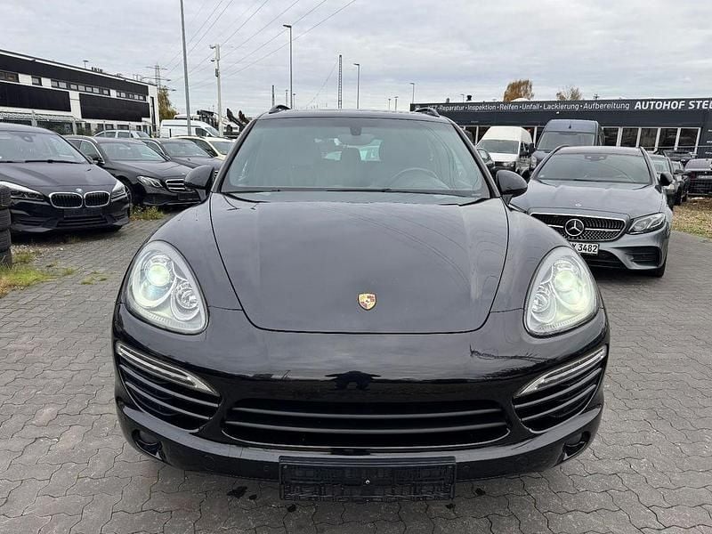 Gebraucht Porsche Cayenne 245 PS (180 kW) 2012 Schwarz SUV