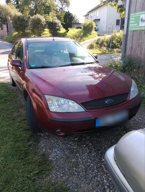 Rot Gebraucht 2001 Ford Mondeo Limousine | 300 € (Superpreis) - Bild 1/4
