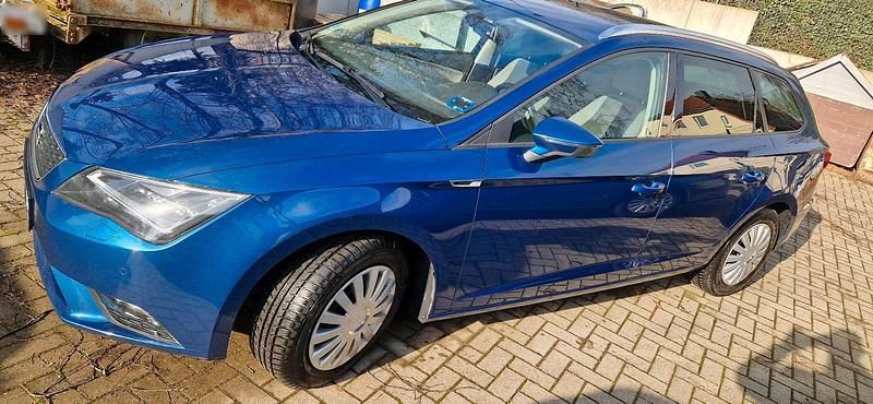 Gebraucht Seat Leon ST 150 PS (110 kW) 2014 Blau Kombi