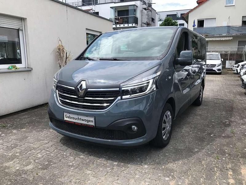 Gebraucht Renault Trafic 145 PS (106 kW) 2019 Städtisches grau Van / Kleinbus