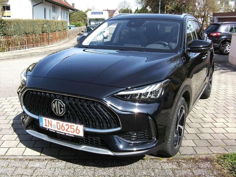 Gebraucht MG HS Luxury 162 PS (119 kW) 2024 Schwarz SUV