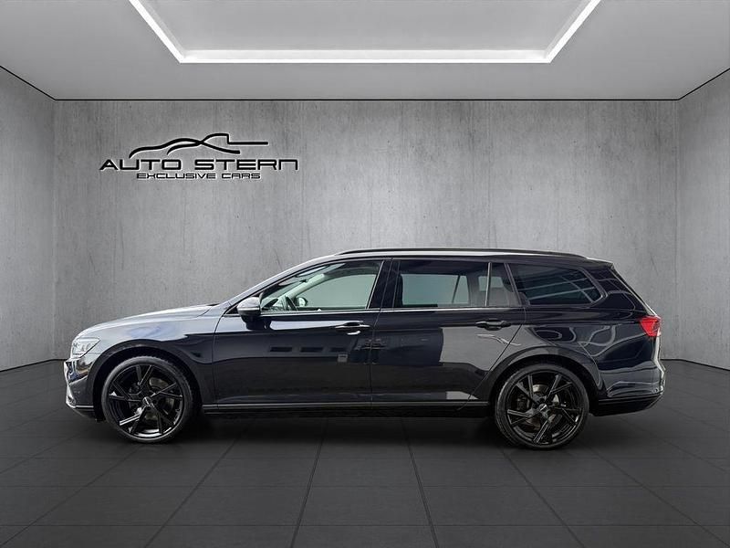 Gebraucht VW Passat 122 PS (89 kW) 2021 Schwarz Kombi
