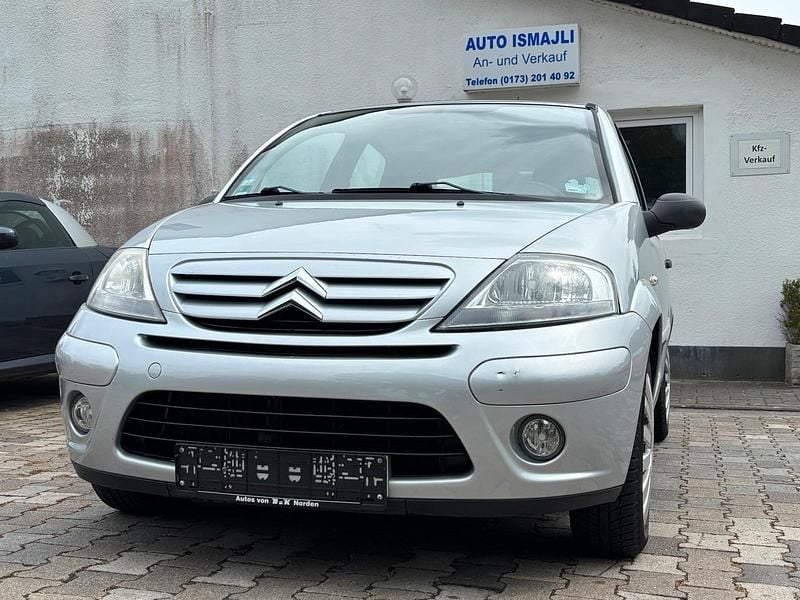 Grau Gebraucht 2007 Citroën C3 Kleinwagen | 2.790 € (Fairer Preis) - Bild 1/4