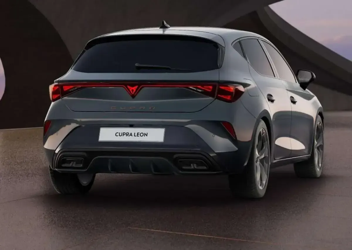 Neu Cupra Leon 150 PS (110 kW) 2026 Fiord blau Limousine