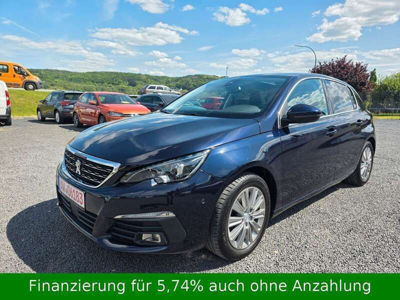 Blau Gebraucht 2018 Peugeot 308 Allure Kleinwagen | 9.990 € (Superpreis) - Bild 1/4