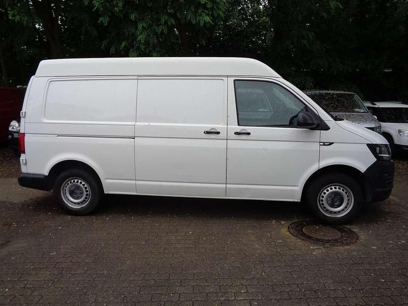 Gebraucht VW Transporter 150 PS (110 kW) 2017 Weiß Van