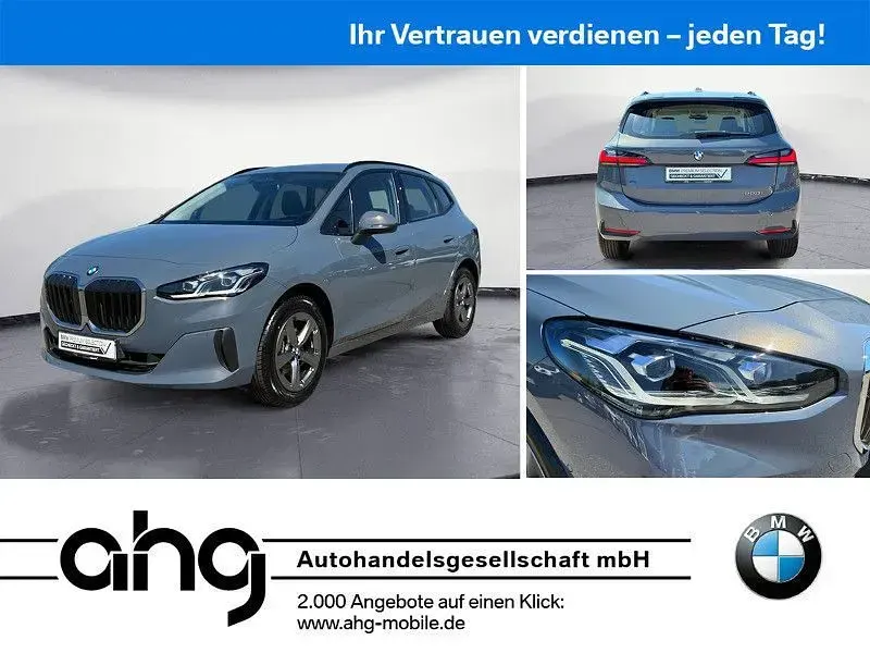 Gebraucht BMW 220 Active Tourer Shadowline 170 PS (125 kW) 2025 Van / Kleinbus