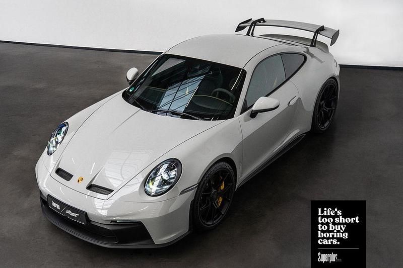 Grau Gebraucht 2023 Porsche 992 | 191.900 € (Superpreis) - Bild 1/4