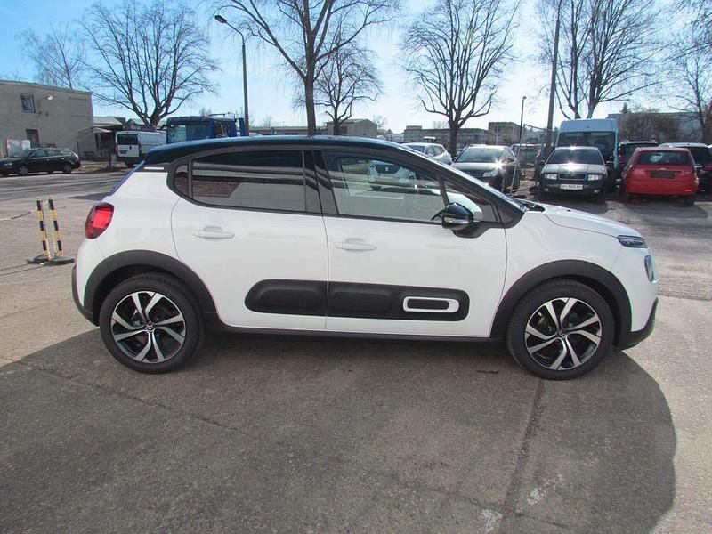 Gebraucht Citroën C3 Shine 110 PS (80 kW) 2021 Weiß Kleinwagen