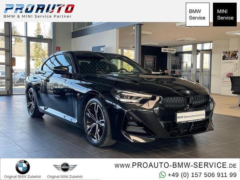 Black sapphire Gebraucht 2024 BMW 220 M Sport | 37.490 € (Guter Preis) - Bild 1/4